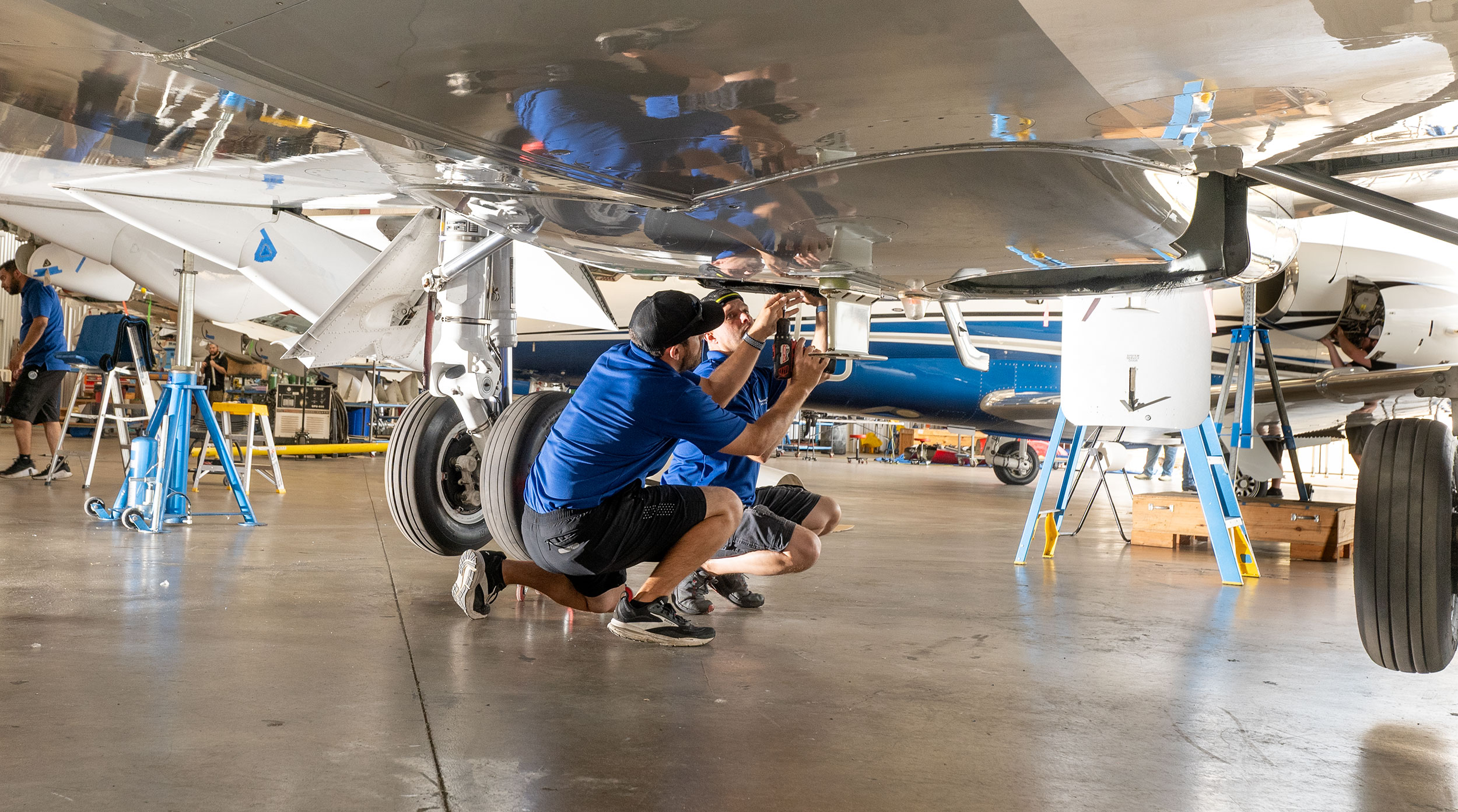 Bombardier Challenger maintenance at Plane Place Aviation