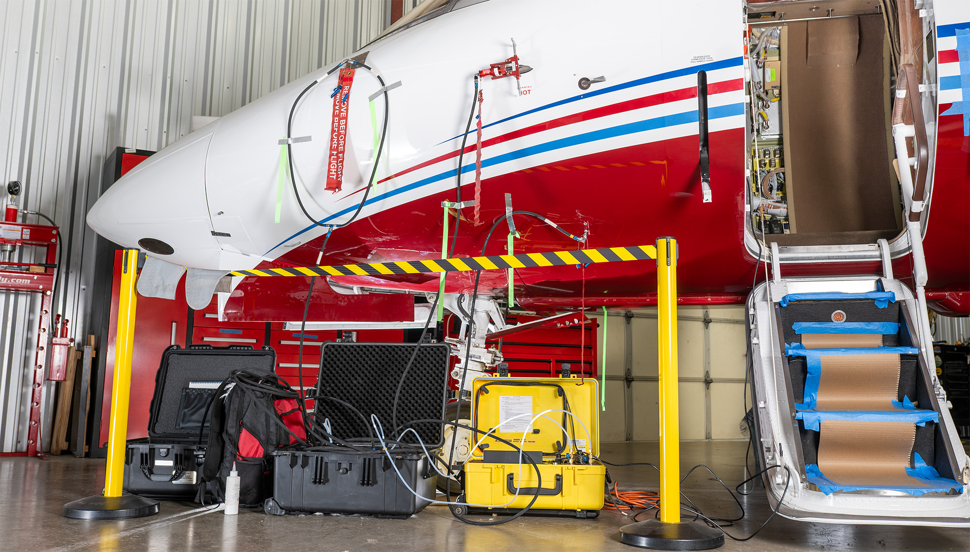 Avionics maintenance at Plane Place Aviation